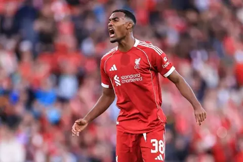 ليفربول يستعد لتجديد عقد جرافينبيرش